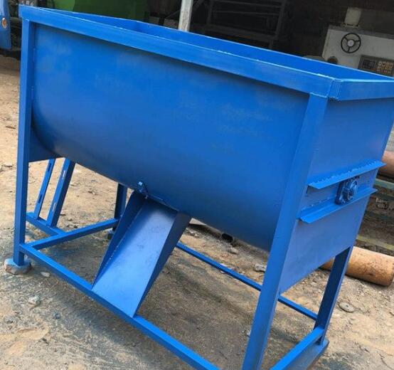 攪拌機是如何運行的？