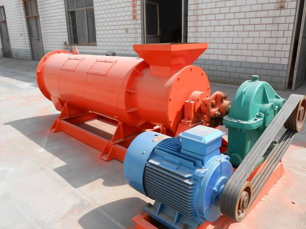 如何將雞糞制成有機(jī)肥，都需要哪些有機(jī)肥設(shè)備?